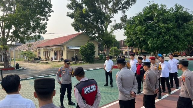 Personel Polres OKU Selatan bersiap untuk Operasi Sikat I Musi 2026